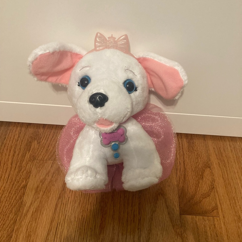 DISNEY PRINCESS PLUSH PUPPY NWOT